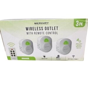 NWT Merkury Wireless Outlet with Remote Control 3-Pack